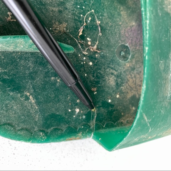 [Free If You Bundle $15+] Kong Nubby Zoom Groom ZoomGroom + Plastic Curry Brush - Picture 4 of 11